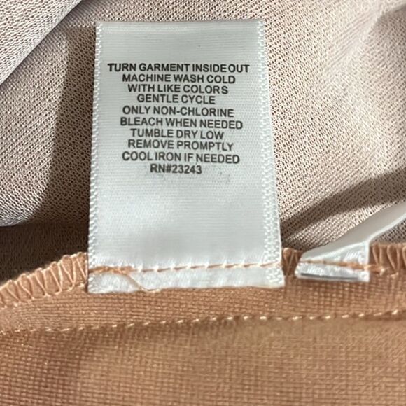 NY&Co Contrast Corset Waist Blazer - Picture 11 of 11